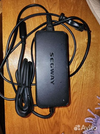 Электросамокат ninebot kickscooter es2