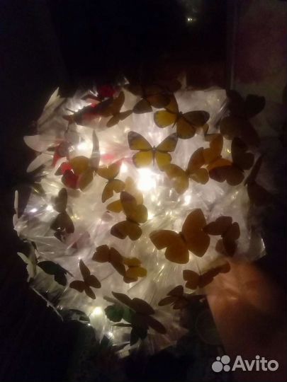 Светящий букет из бабочек