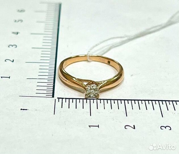 Золотое кольцо с камнем 17,5р