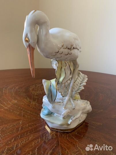 Статуэтка цапля