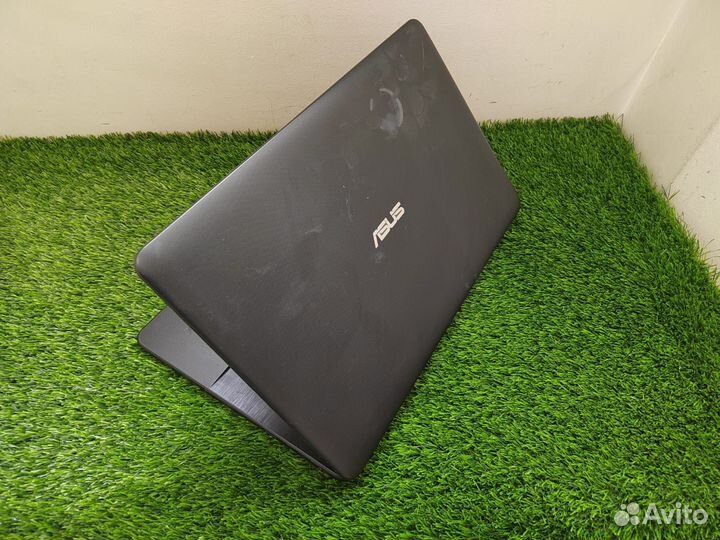Asus X751M (4 Ядра/8RAM/SSD/17.3