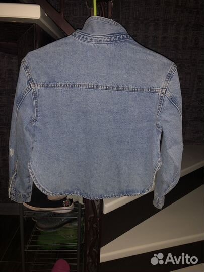 Джинсовая куртка