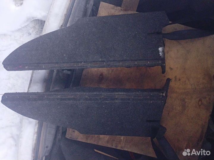 Опора полки багажника priora универсал