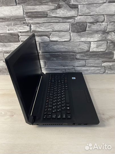 Ноутбук Lenovo B590