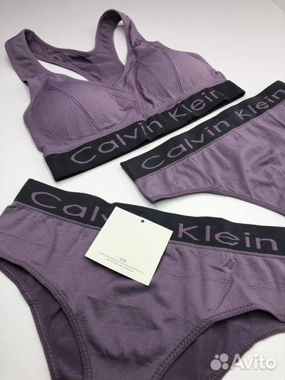 Женские комплекты белья Calvin Klein топик трусики