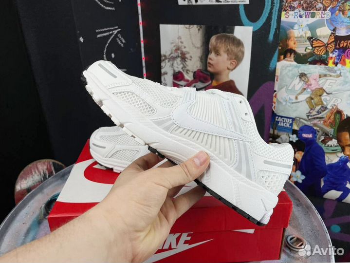 Кроссовки Nike Air Zoom Vomero арт:79525412