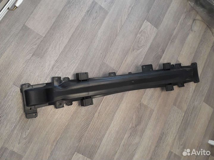 Усилитель заднего бампера Hyundai Solaris 1 пласти