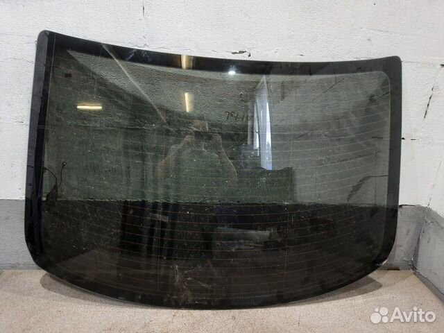 Заднее стекло оригинал для Volkswagen Jetta 6