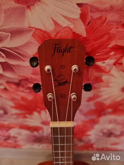 Укулеле тенор flight