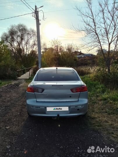 Mitsubishi Lancer 1.5 МТ, 2007, 300 000 км