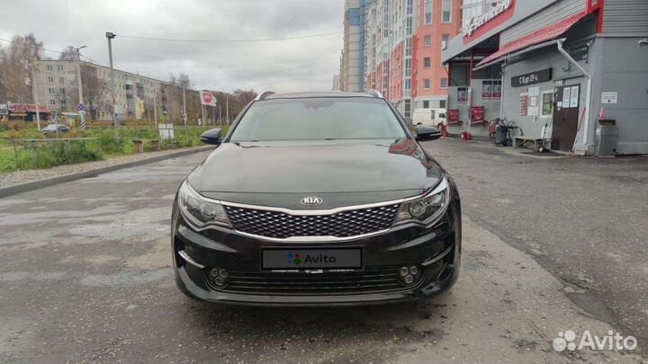 Kia Optima 1.7 AMT, 2017, 200 000 км