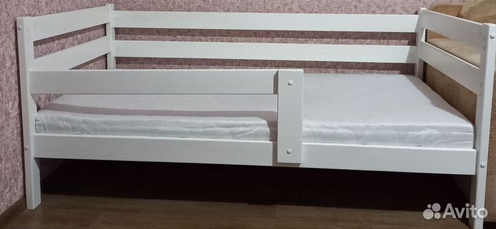 Детская кровать от 3 лет с бортиками