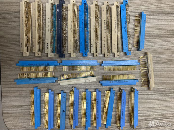 Подскажу куда сдать радиодетали, платы и проиборы