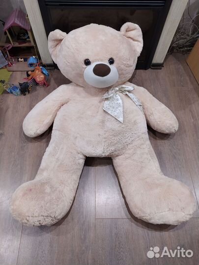 Плюшевый медведь 130см