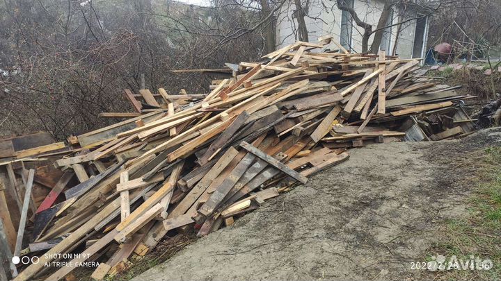 Дрова, доски на опалубку, разные