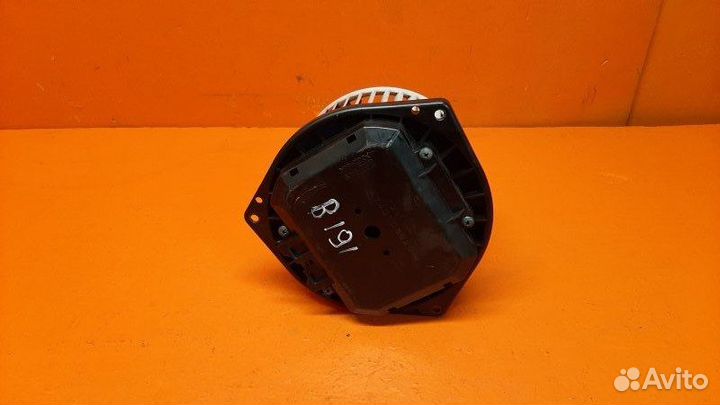 Вентилятор отопителя салона Infiniti G35 V36 2008