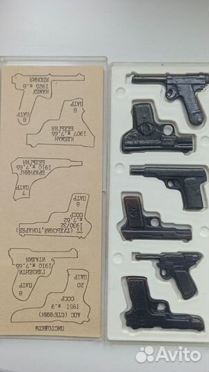 Набор сувенирных пистолетов СССР