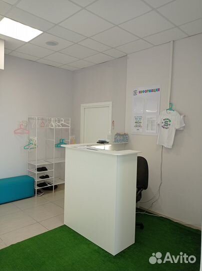 Стойка ресепшн