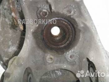 Кулак задний левый Ауди A5 8T