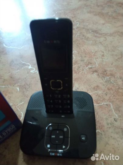 Радиотелефон teXet