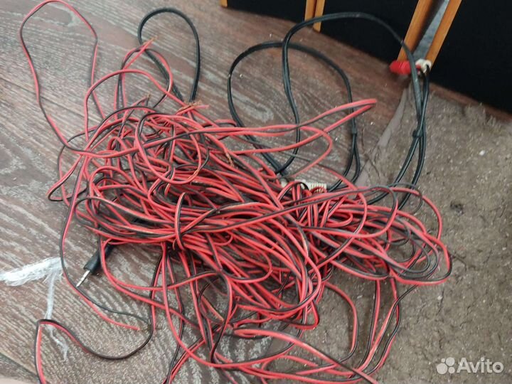 Компьютерные колонки 5.1 Genius