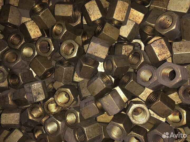 Гайка стремянки урал старого образца