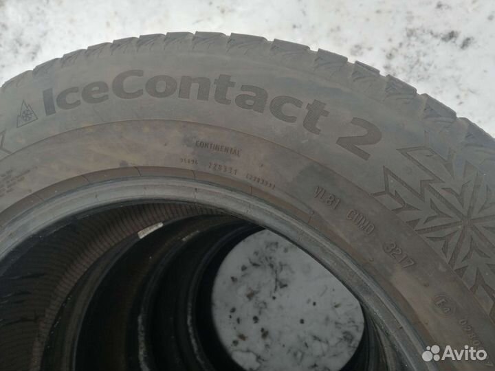 Continental IceContact 2 235/65 R17