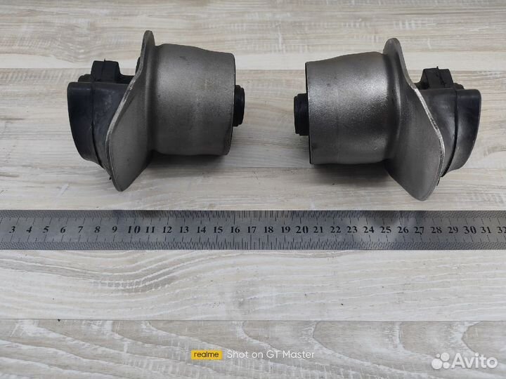 Сайлентблок задней балки Geely Emgrand Ec7 Комплек