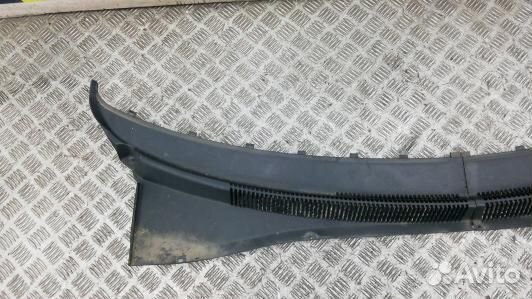 Накладка декоративная (жабо, дождевик) chevrolet tacuma (6BE14QU01)