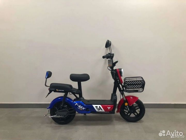 Электроскутер 600вт для курьера электровелосипед