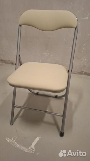 Стул складной с мягкой спинкой