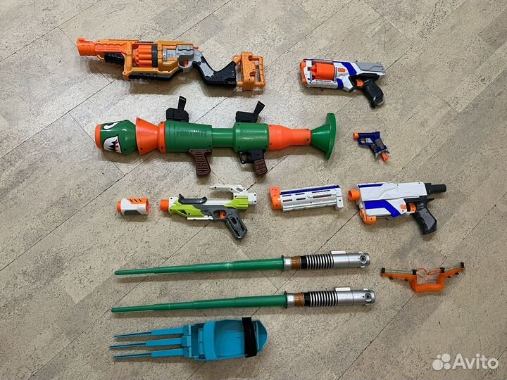 Nerf и Fortnite бластеры