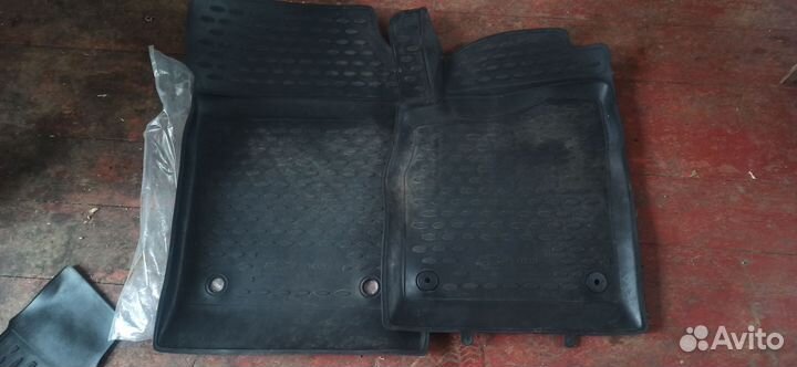 Автомобильные коврики