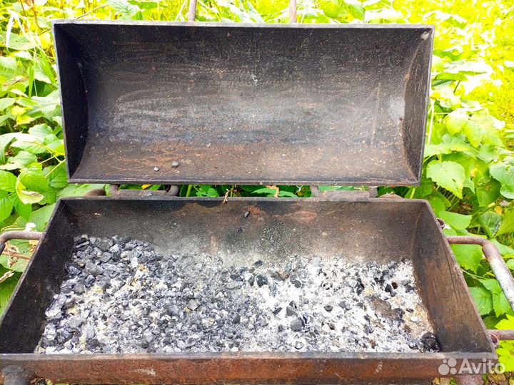 Мангал с крышей бу