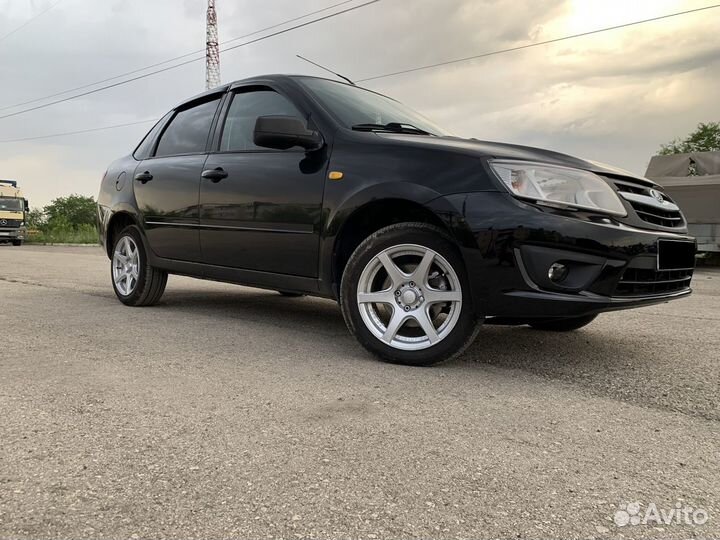 LADA Granta 1.6 AT, 2013, 184 000 км