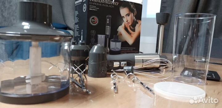 Блендер Redmond 5 в 1