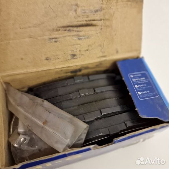 Тормозные колодки задние mazda CX 5. Новые