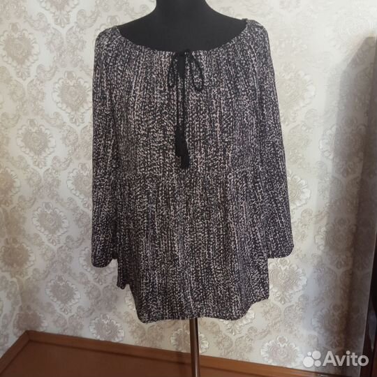 Блузка из вискозы на 50-52-54 р