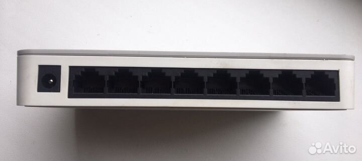 Коммутатор netgear fs208