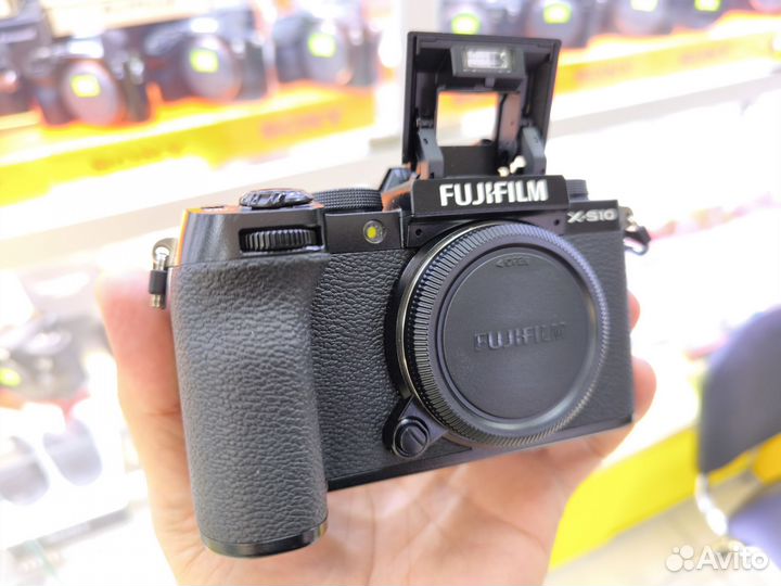 Fujifilm X-S10 Body пробег 11.371 кадр