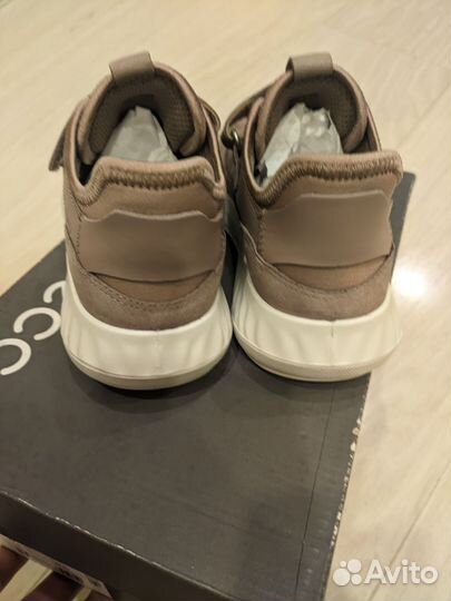 Кроссовки ecco sp.1 lite k 33