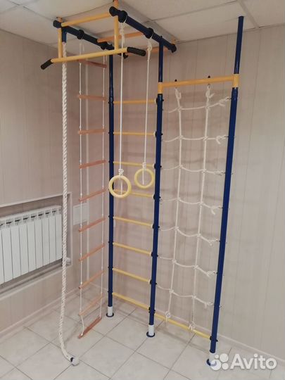 Шведская стенка с турником детская