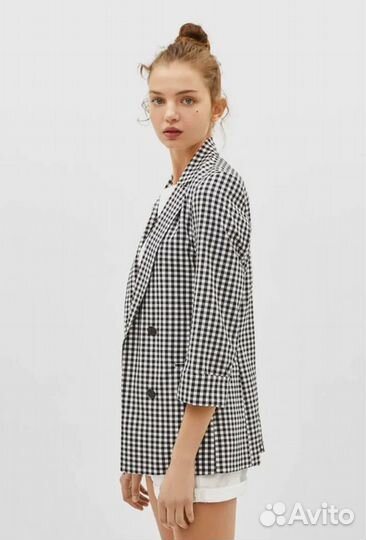 Блейзер Bershka в отличном состоянии 42