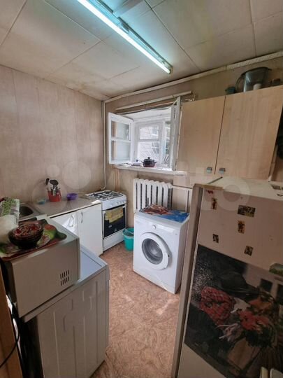 Комната 14,1 м² в 8-к., 1/5 эт.