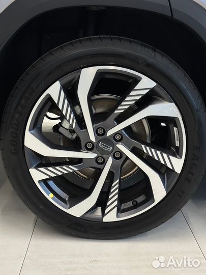 Geely Monjaro 2.0 AT, 2024