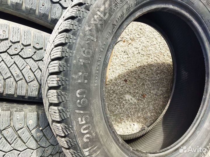 Gislaved Nord Frost 200 205/60 R16 96