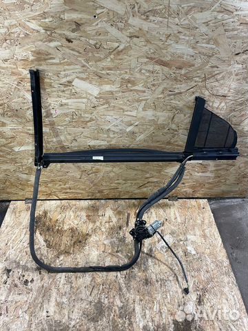 Задняя шторка двери Мерседес W221 правая