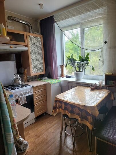 3-к. квартира, 58 м², 2/5 эт.