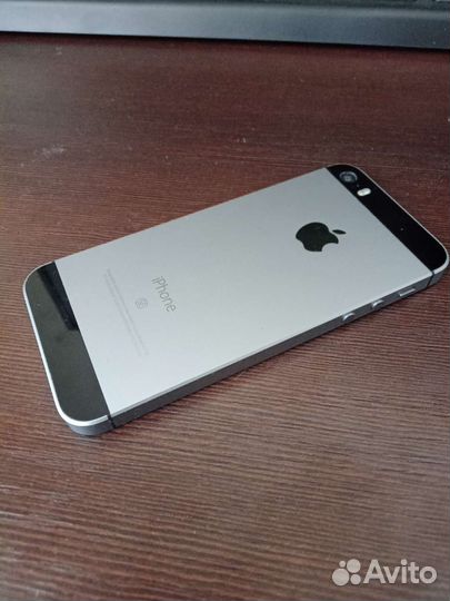 iPhone 5 se 64 gb