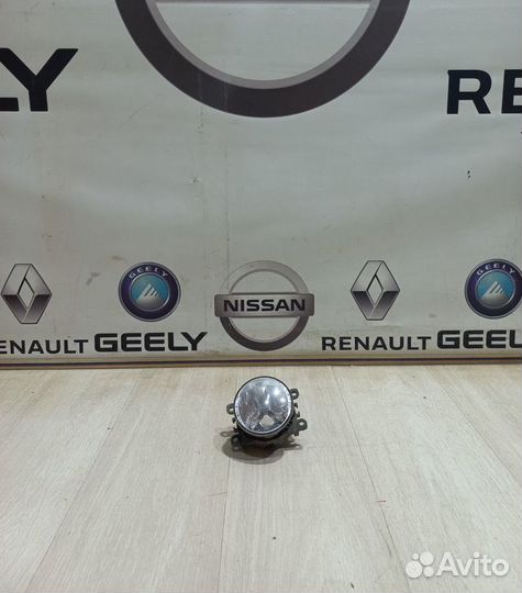 Фара противотуманная птф Туманка Renault sandero 2